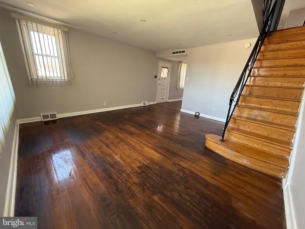 9083 Convent Avenue - Photo 10