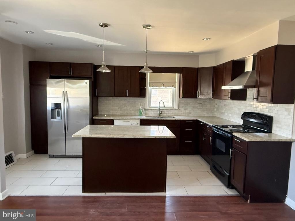 9083 Convent Avenue - Photo 4