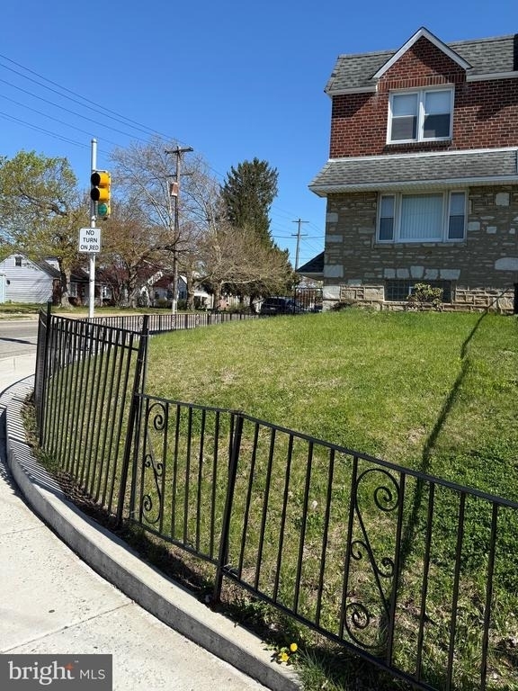 9083 Convent Avenue - Photo 1