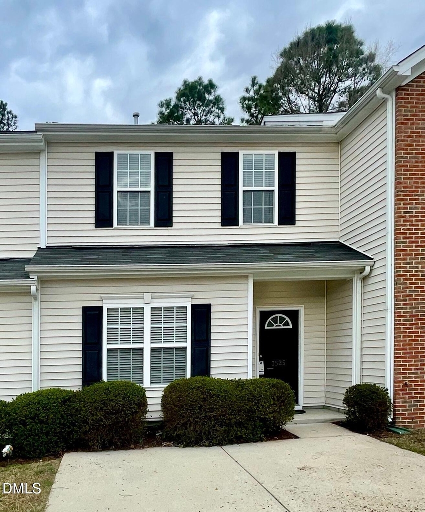 3525 Londonville Lane - Photo 0
