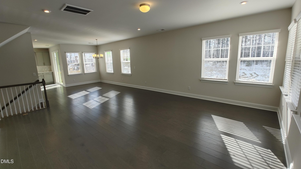 831 Amley Place - Photo 4