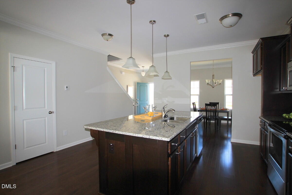395 Shakespeare Drive - Photo 4