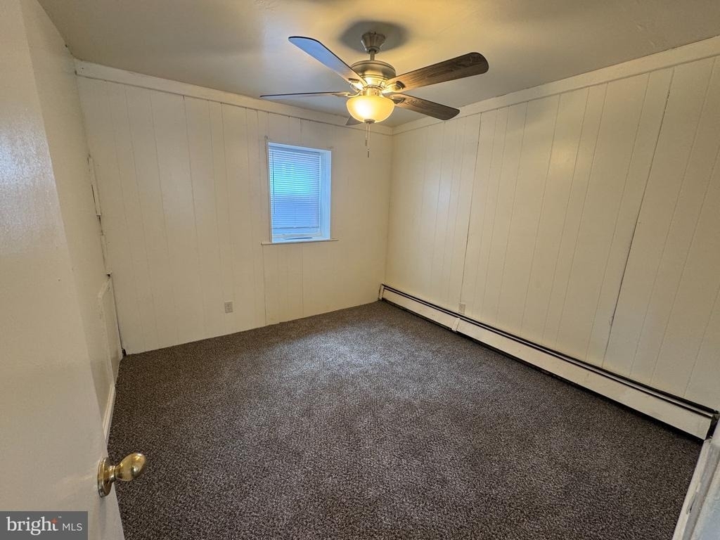 261 N York Street - Photo 6