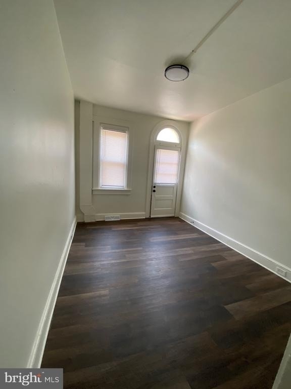519 S Prince Street - Photo 4