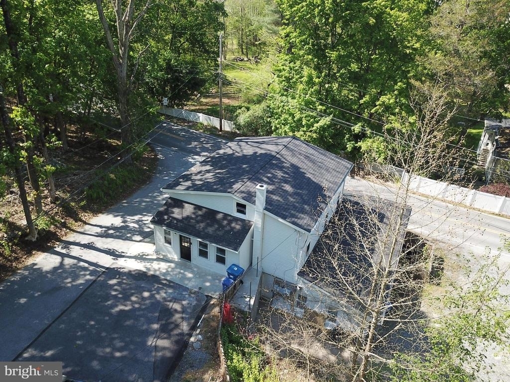 798 Creek Road - Photo 1