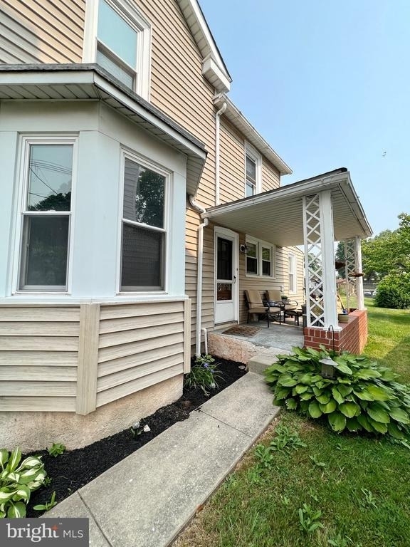 337 Bridge Street - Photo 3