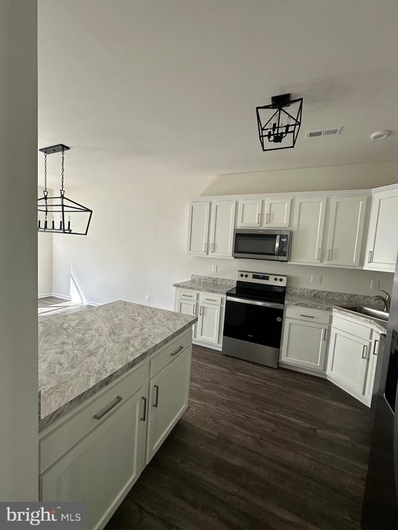78 Tansboro - Photo 2