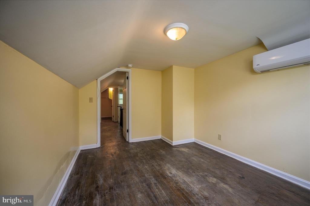 6007 Bradley Lane - Photo 21