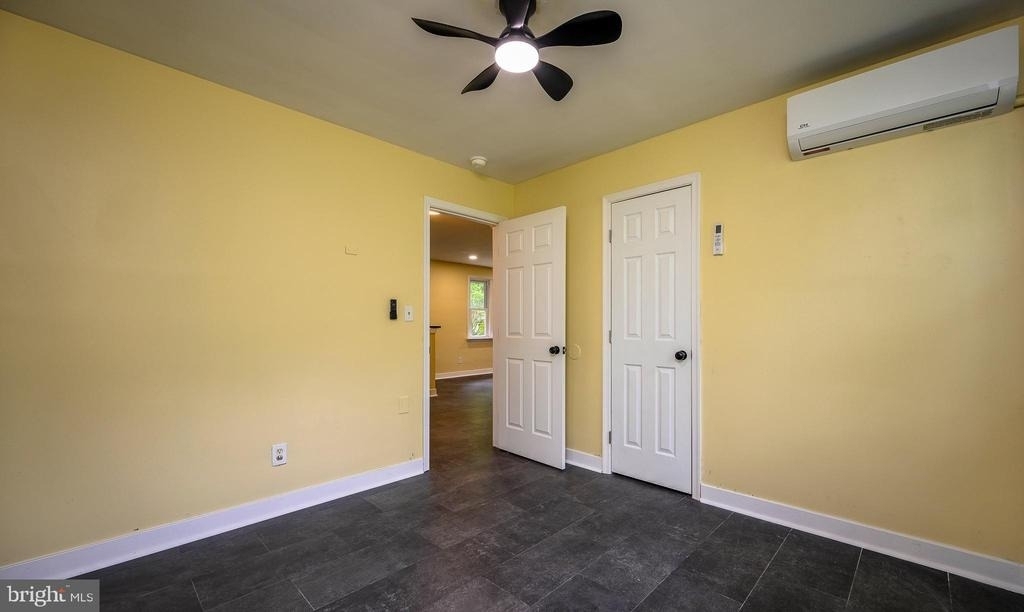 6007 Bradley Lane - Photo 10