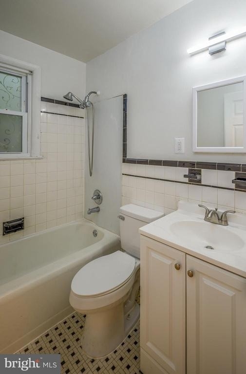 6007 Bradley Lane - Photo 8