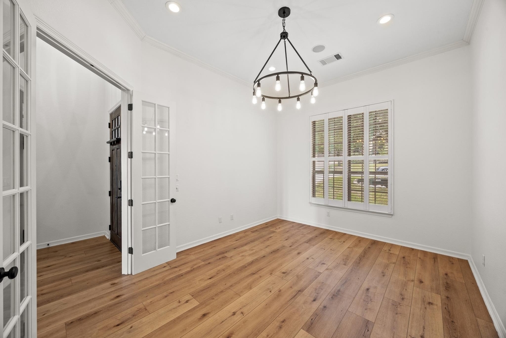366 Mirafield Ln - Photo 4