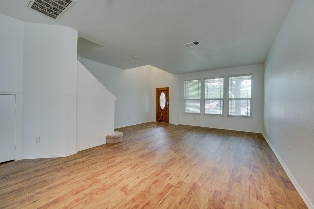 1112 Sundrop Pl - Photo 25