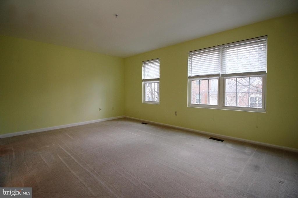 10148 Reprise Drive - Photo 11