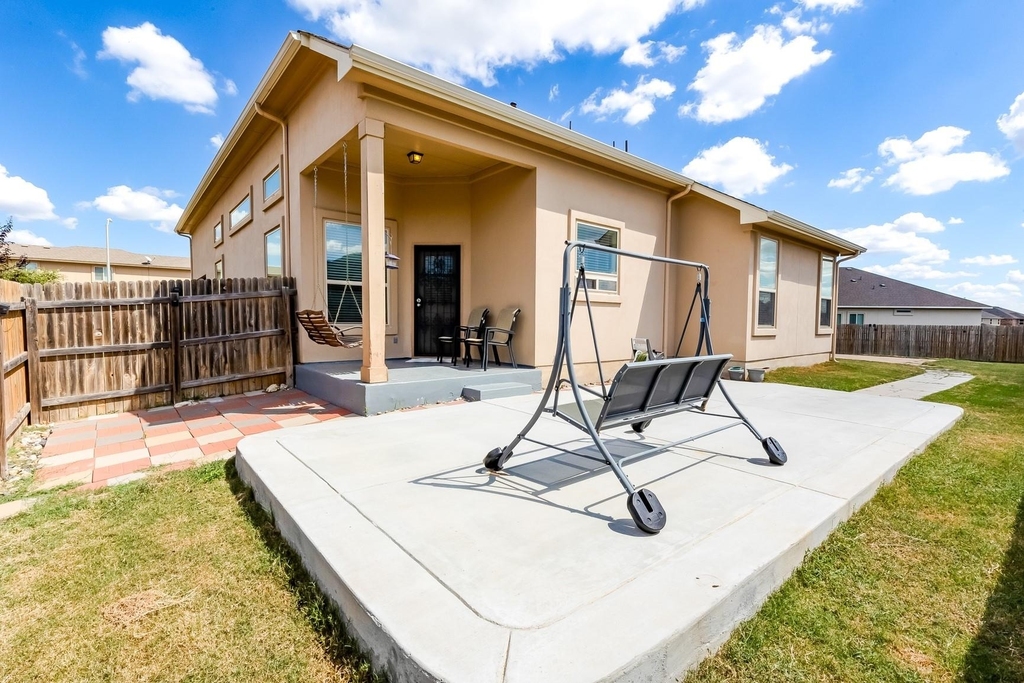 1549 Hamiltons Way - Photo 28
