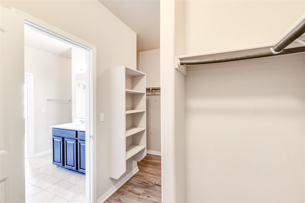 1549 Hamiltons Way - Photo 18