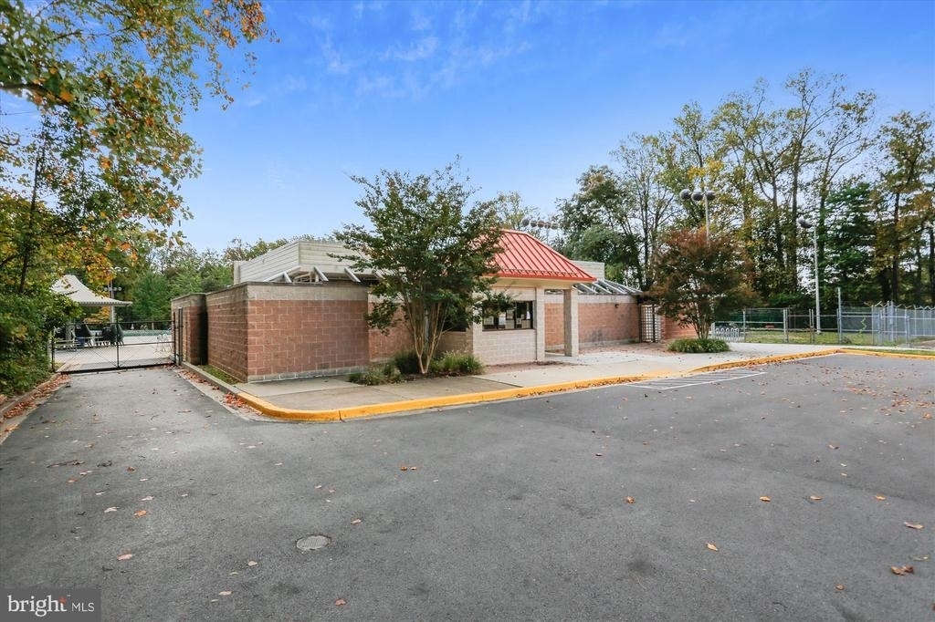 845 King Farm Boulevard - Photo 116