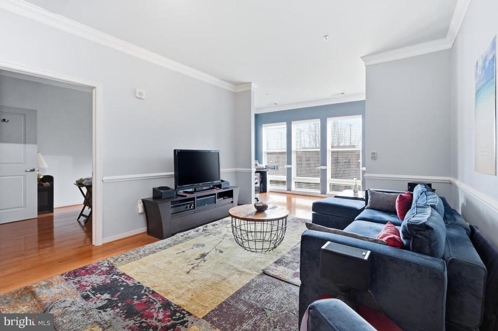8045 Newell Street - Photo 7