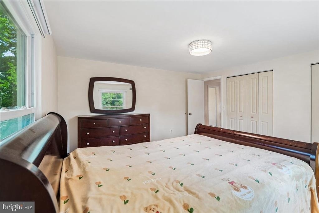 11119 Lamplighter Lane - Photo 16