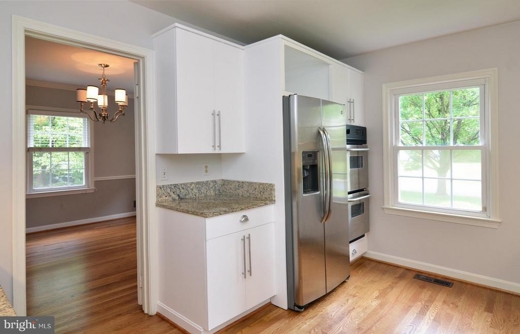 7208 Marbury Road - Photo 8
