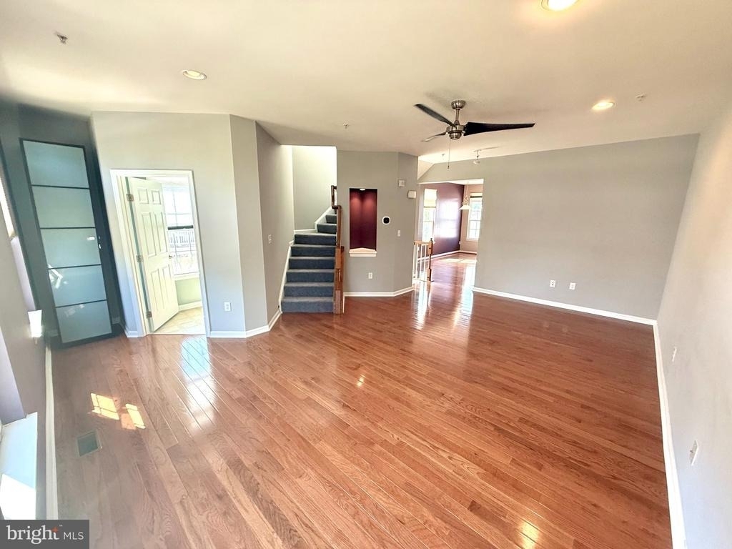9407 Aston Village - Photo 15