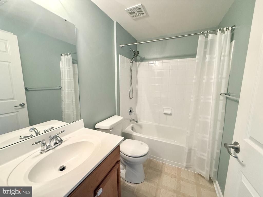 9407 Aston Village - Photo 29