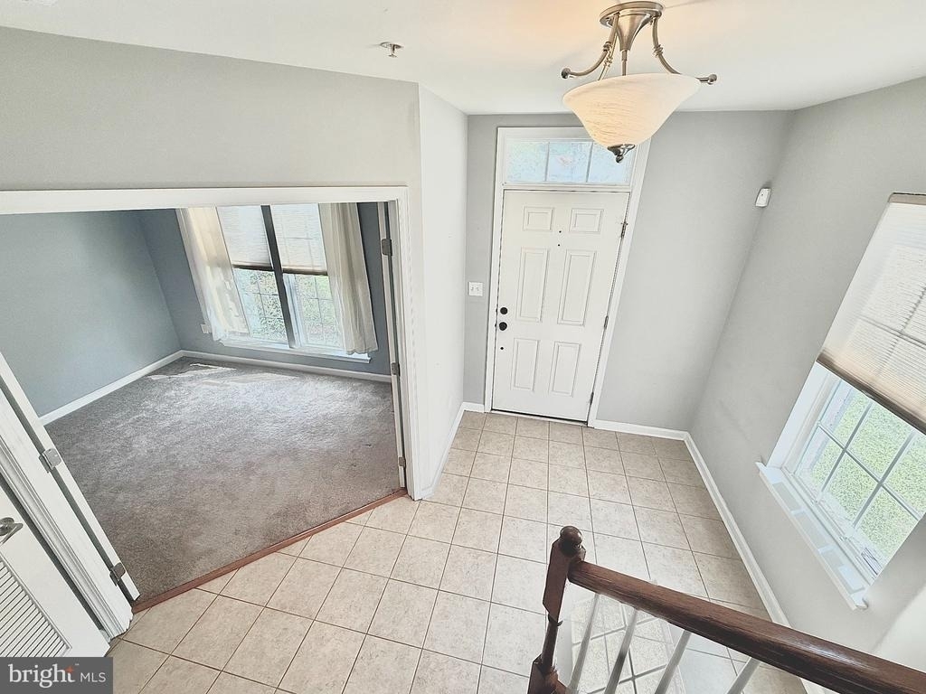9407 Aston Village - Photo 4