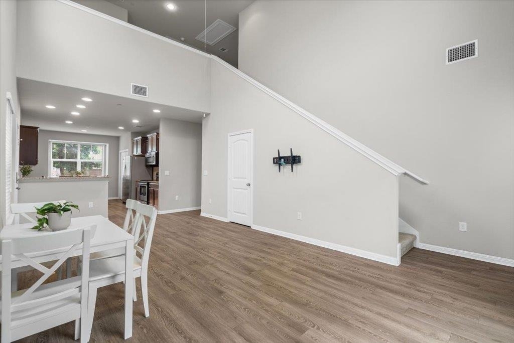 516 E Slaughter Ln - Photo 8