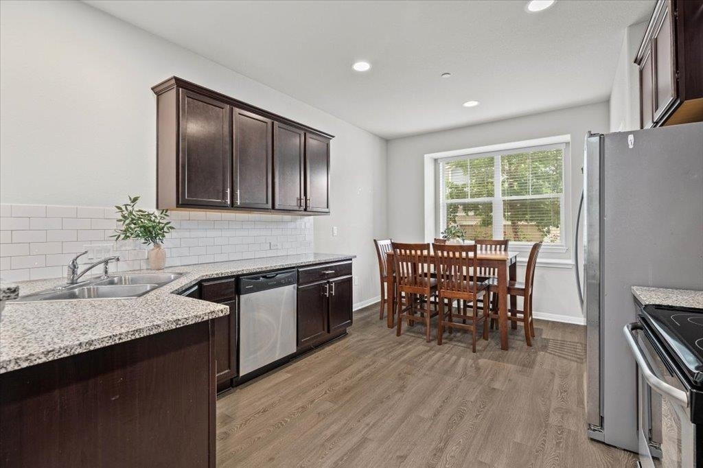 516 E Slaughter Ln - Photo 9