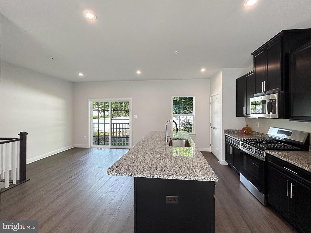 338 Paca Gardens Ln - Photo 4