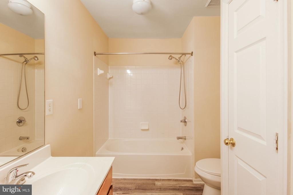 5171 Duke Court - Photo 16