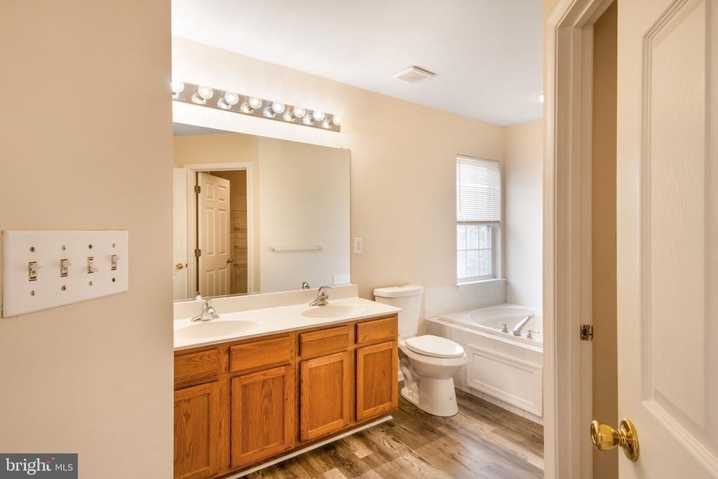 5171 Duke Court - Photo 21