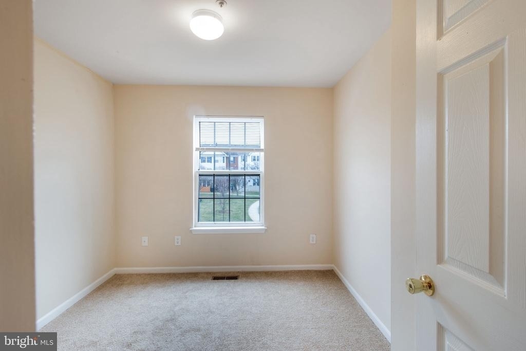 5171 Duke Court - Photo 12