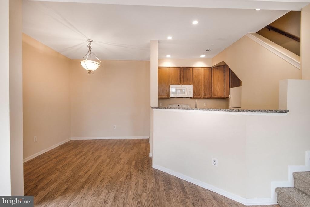 5171 Duke Court - Photo 4