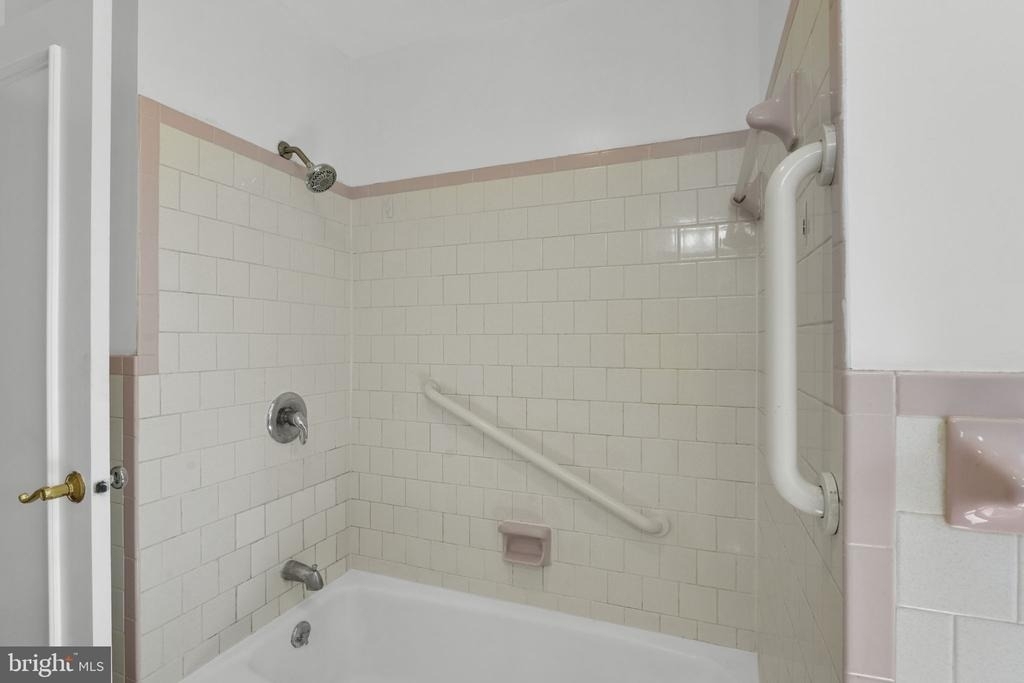 810 Wisteria Drive - Photo 20