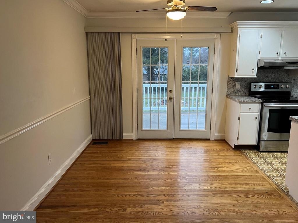 810 Wisteria Drive - Photo 7