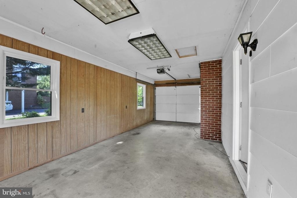 810 Wisteria Drive - Photo 42