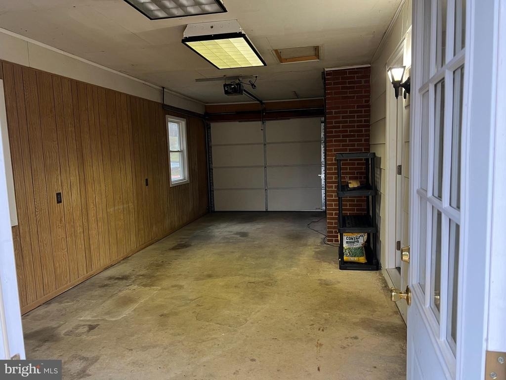 810 Wisteria Drive - Photo 38