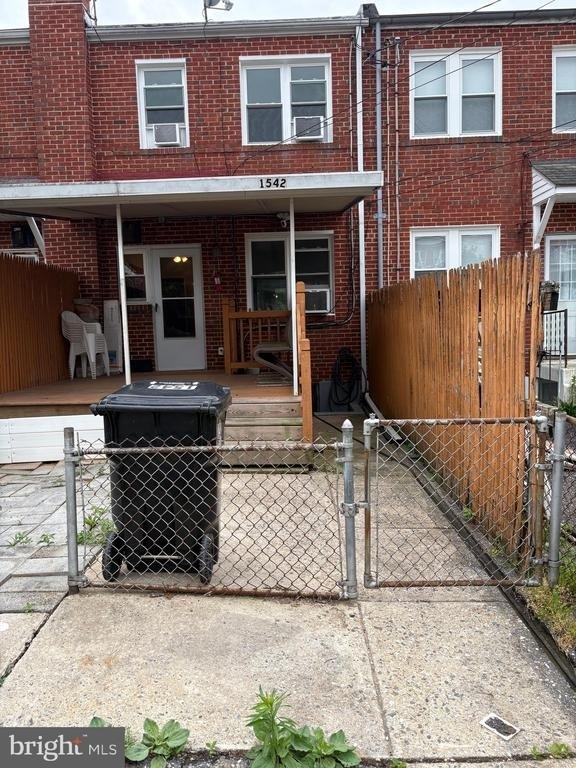 1542 Becklow Avenue - Photo 18