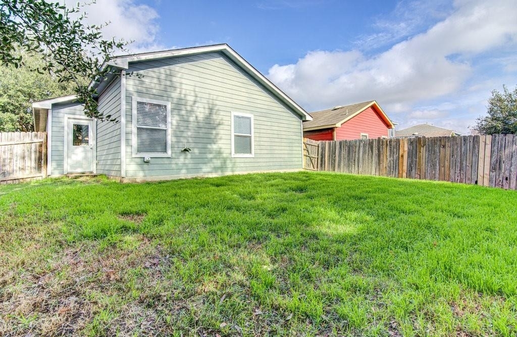 7505 Aspen Brook Dr - Photo 16