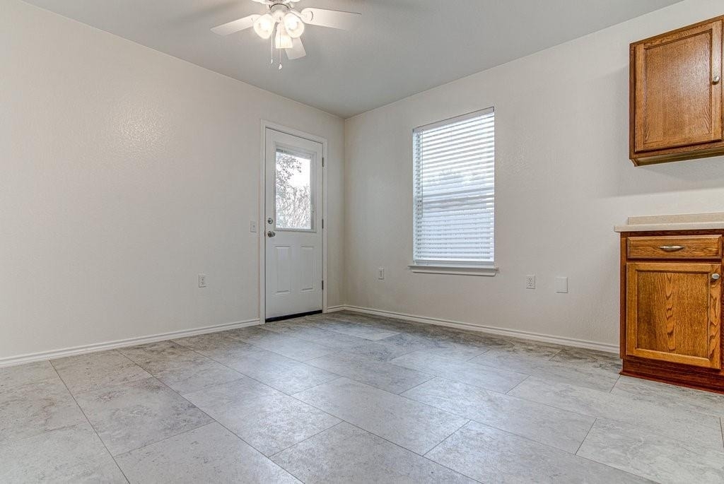 7505 Aspen Brook Dr - Photo 6