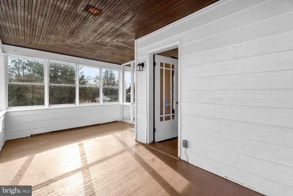8904 Church Lane - Photo 14