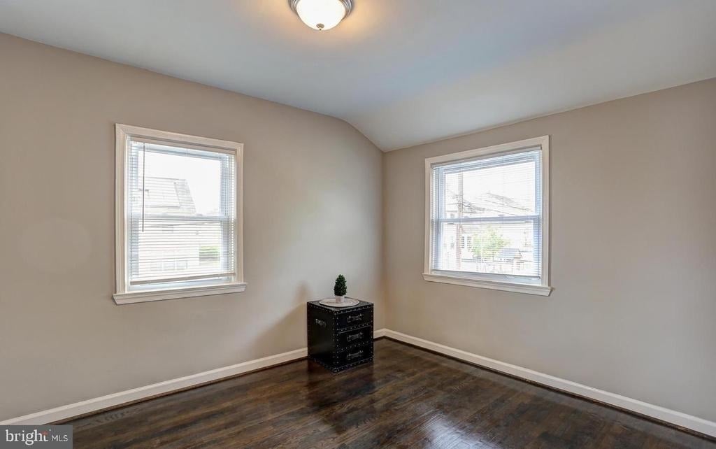 1115 N Marlyn Avenue - Photo 11