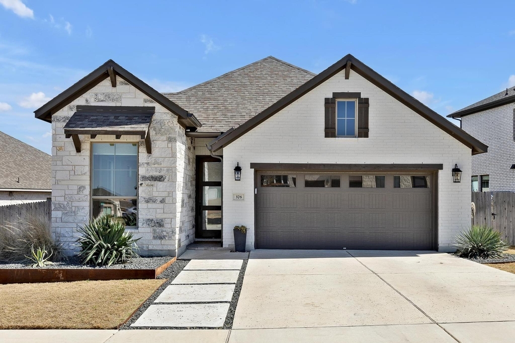 378 Carpenter Hill Drs - Photo 0