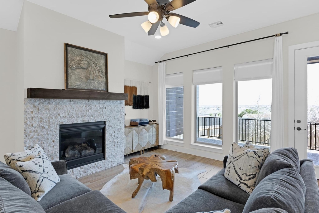 378 Carpenter Hill Drs - Photo 18