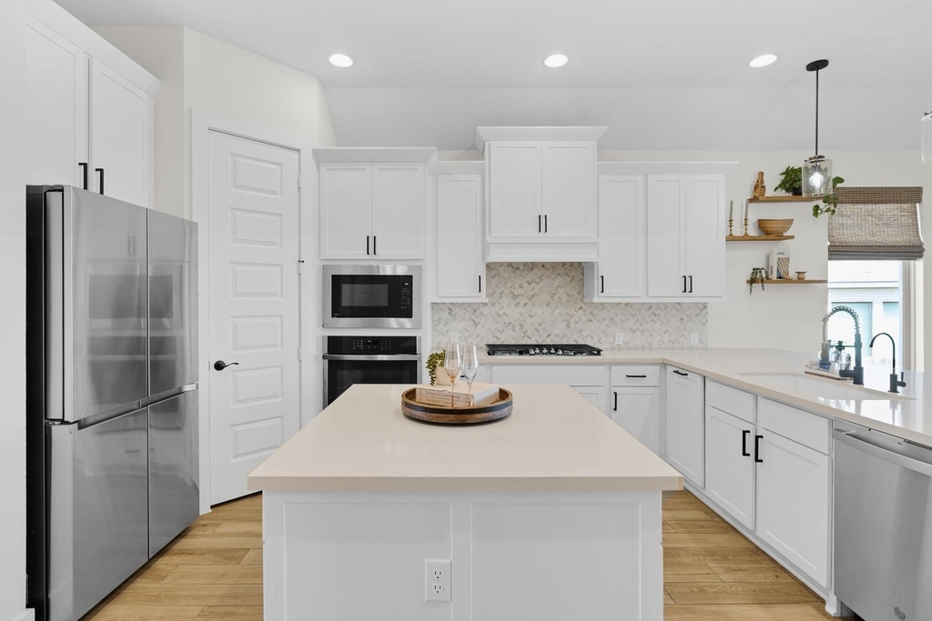 378 Carpenter Hill Drs - Photo 11