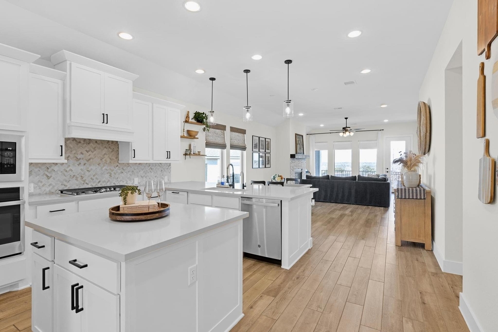 378 Carpenter Hill Drs - Photo 10