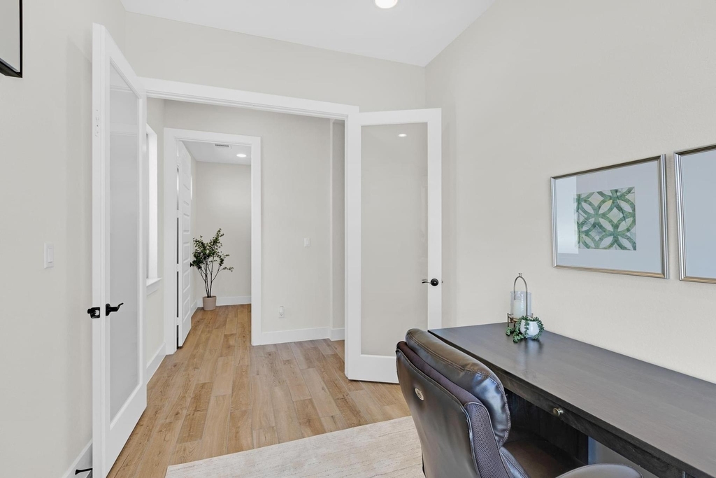 378 Carpenter Hill Drs - Photo 7