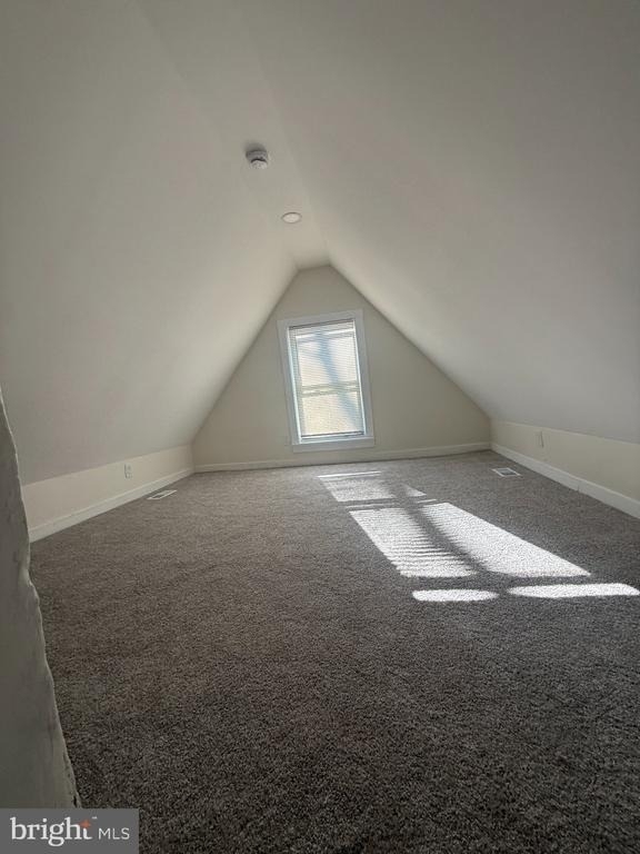 808 Winston Avenue - Photo 32