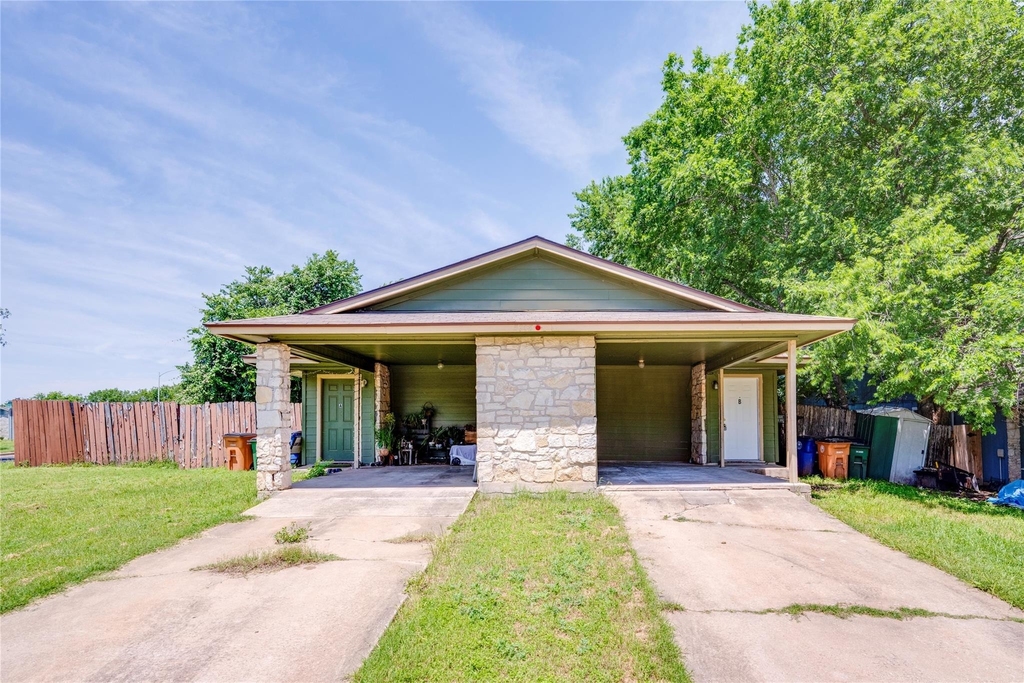 5208 Bogey Ct - Photo 0