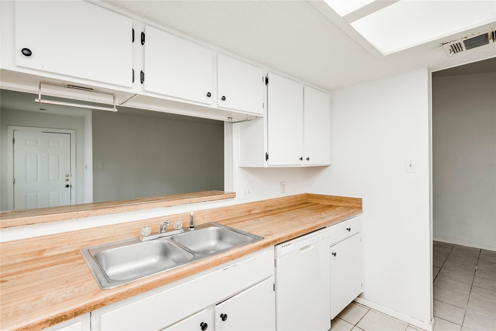 5208 Bogey Ct - Photo 15